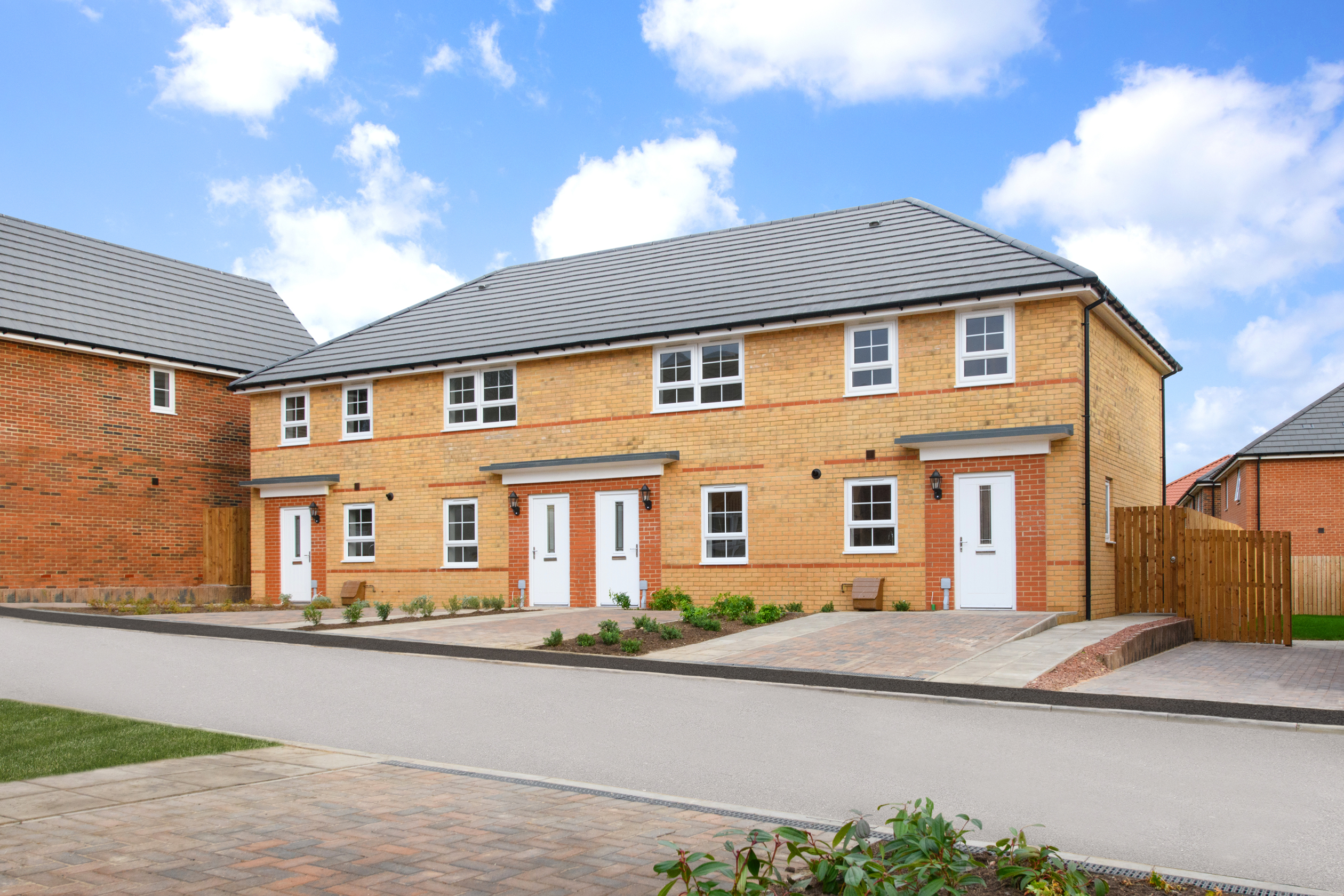 Outside view 2 bedroom terrace Denford & Kenley home